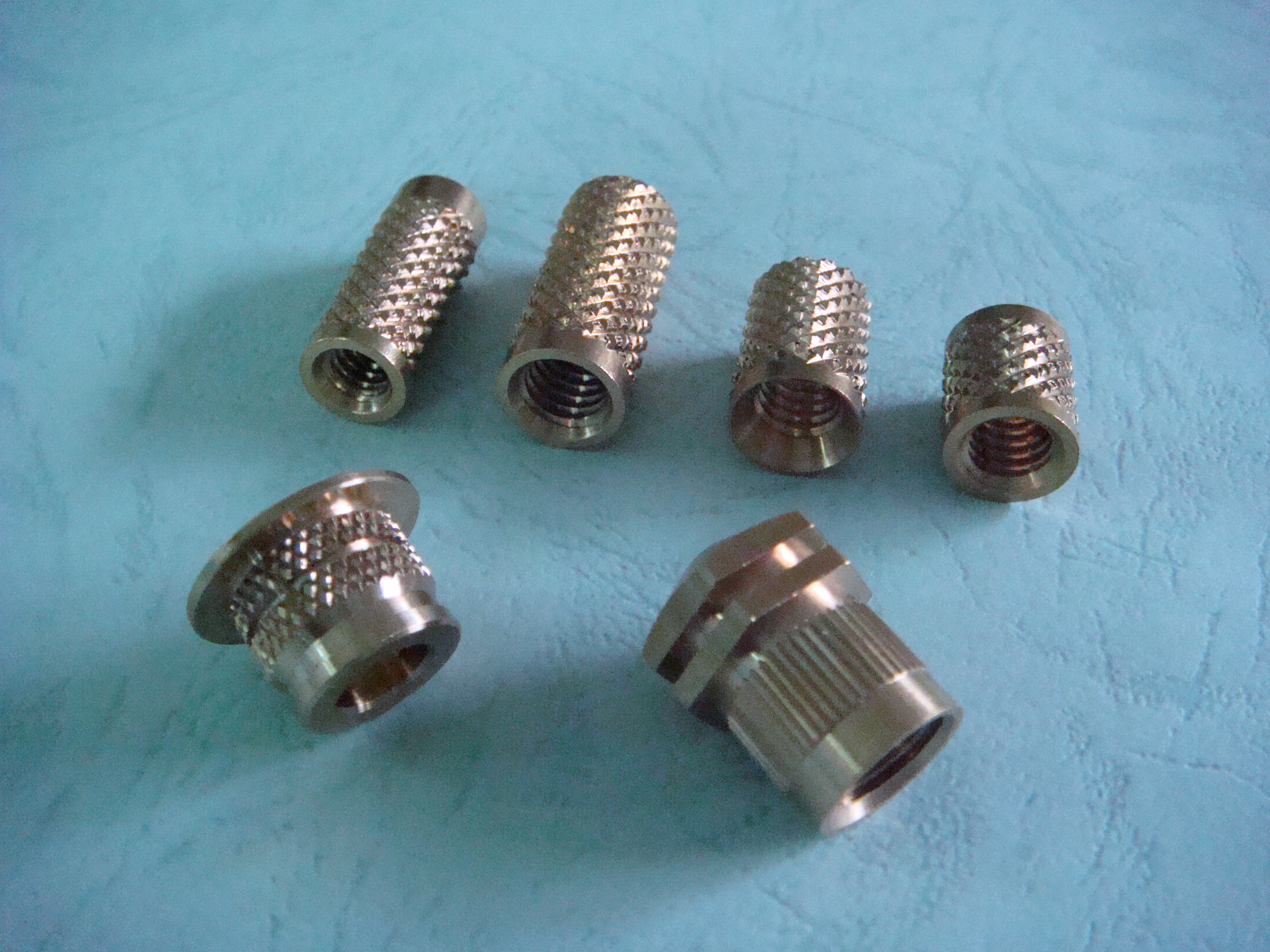 Threaded inserts  